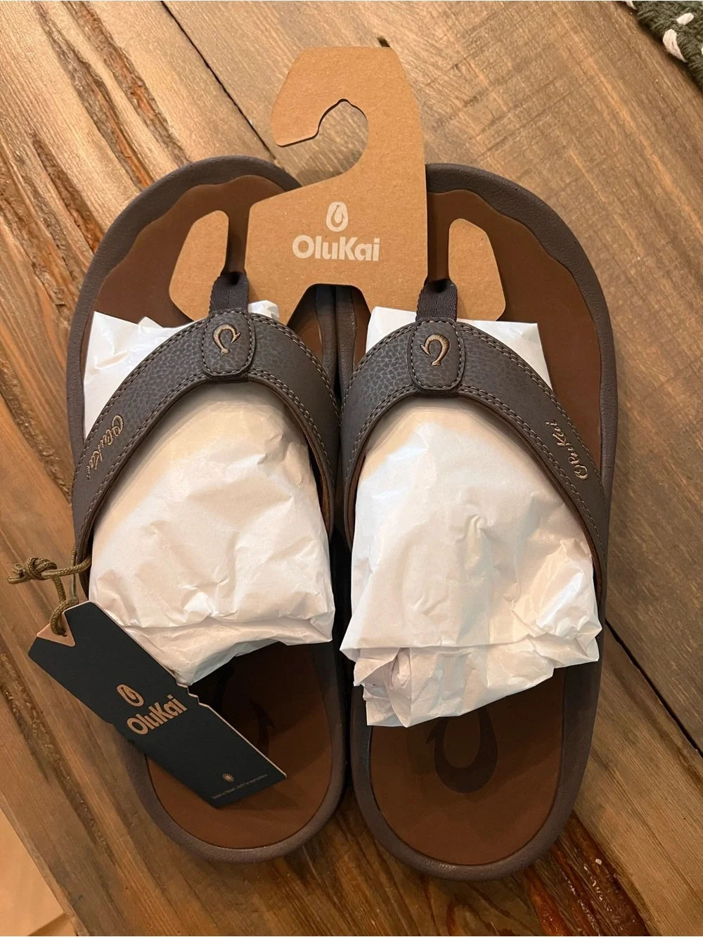 Okukai Mens Ohana Dark Java/Ray Size 10 NWT